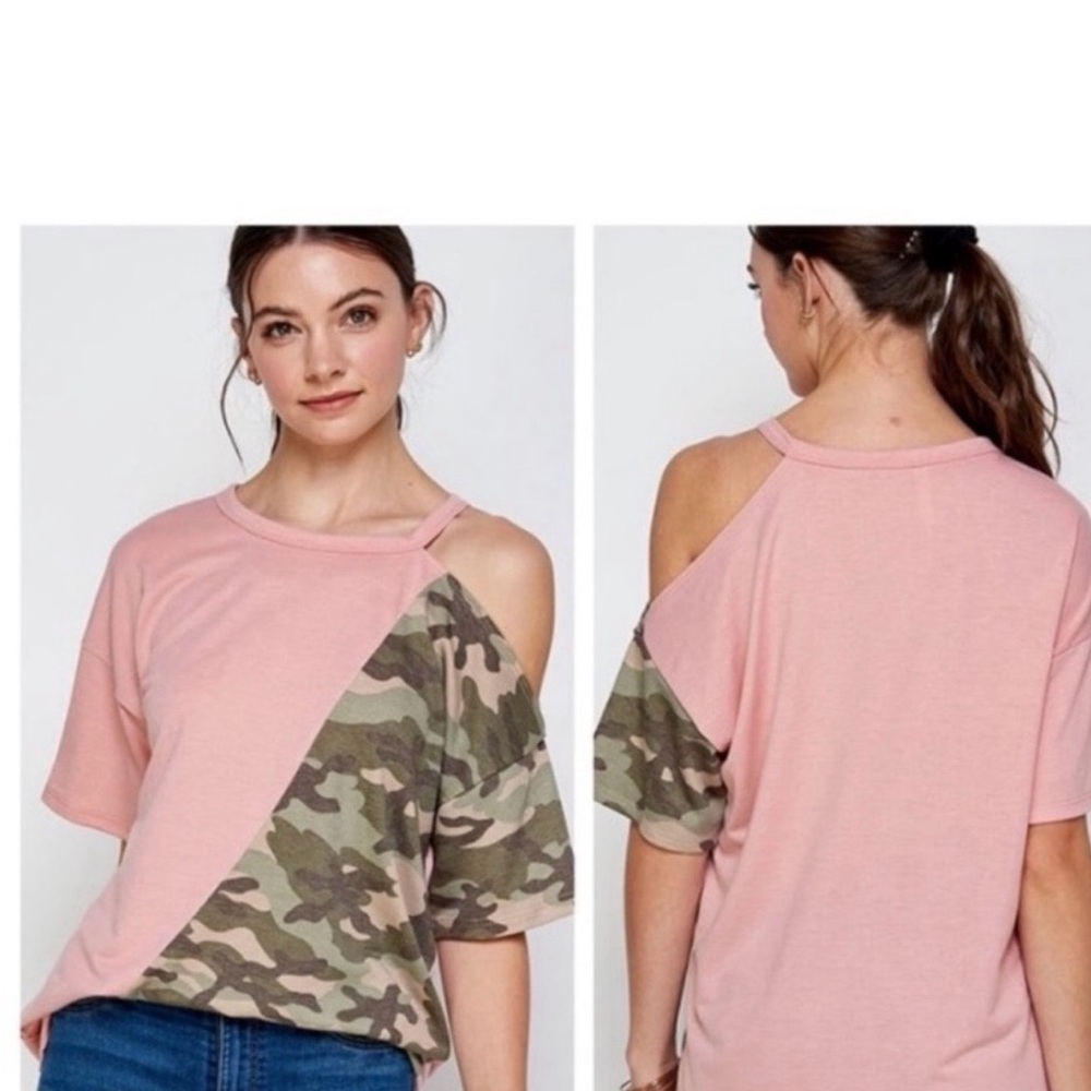 🌸Pink Cold Shoulder Camo Tee